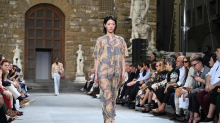 La scommessa di Ferragamo sui cento anni di attività. E il buyback spinge il titolo