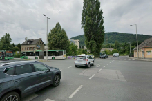 Grazerin wurde am Schutzweg von Auto erfasst und schwer verletzt