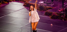 Olivia Rodrigo sieht in Kritik an Babydoll-Kleid Normalisierung von Pädophilie