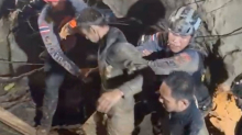 Schwierige Rettungsaktion: Jubel in Laos: Goldsucher nach zehn Tagen aus Höhle geborgen