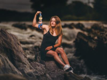 Pol ure mučnega čakanja, potem pa zgodovinski trenutek Eve Aline Hočevar