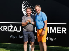 Bojan Križaj na dobrodelnem golfu drugič boljši od Franza Klammerja