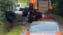 Sudar u Pokupskom: Mladić autom naletio na kotač traktora