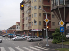 Paprene kazne za prolazak na žuto svetlo: Isto kao da je crveno, ali samo u jednom slučaju možete dokazati da niste krivi