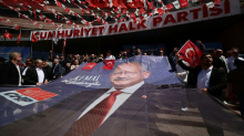 Türkische Oppositionspartei CHP nach Absetzung ihres Vorsitzenden zunehmend gespalten