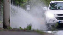Hagel statt Sonnenschein: Wetterdienst warnt vor Unwettern mit Starkregen