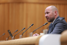 Vrtovec: Ključen projekt bo pospešitev postopkov za JEK 2, ne 