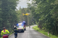 Ehefrau krachte bei Motorradunfall in Bike ihres Mannes: schwer verletzt