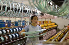 Drei bis achtmal so viel : Chinas Industrie kassiert viel höhere Subventionen als globale Konkurrenz