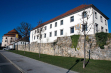 Glavno vodilo nove sezone Lutkovnega gledališča Maribor je ustvarjalna raznovrstnost v vseh pogledih