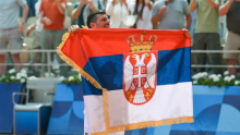 DOK POLA MILIONA LjUDI ČEKA U REDU: Oglasio se Novak Đoković zbog najveće pravoslavne svetinje usred Beograda
