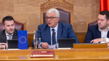 ZA MANDIĆA SRBIJA JE OKUPATOR CRNE GORE: Stranka predsednika Skupštine podržala sporni deo Zakona o potomcima dinastije Petrović