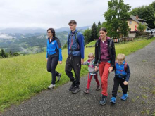 Z otroki v gore: prisluhnimo jim, naj pohod postane doživetje