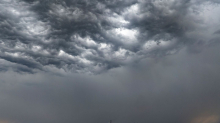 Wettervorhersage: Stürmische Gewitter am Feiertag in NRW
