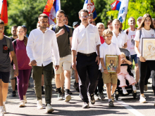 Princ Filip sa porodicom učestvovao u tradicionalnom hodočašću na Cer: 