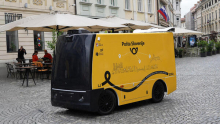 Kaj počne rumeni robot na ulicah Ljubljane?