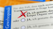 Mangel: Einige wenige Organspender mehr - doch hunderte warten