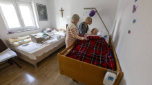 Očaj roditelja-njegovatelja! 'Sve zahtjeve smo poslali prije šest mjeseci! Oni tek slažu komisiju'