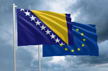 Spor med ZDA in Evropo glede BiH-a. Washington grozi z zmanjšanjem svoje vloge v BiH-u.