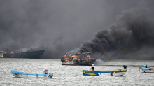 Notfälle: Feuer am Hafen in Ecuador: Mehr als 35 Boote brennen