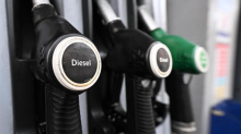 Accise, ultima proroga: lo sconto sul diesel si riduce a 6 centesimi. “Stangata per le famiglie”