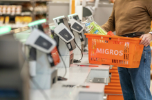 Erste Pilotfiliale in der Schweiz: 24 Stunden geöffnet: Via Smartphone erhalten Kunden Zutritt zum Supermarkt