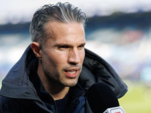 Van Persie ni več trener Feyenoorda
