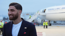 Newsblog zur Fußball-WM: Irans Fußballer erinnern mit Ansteckpins an getötete Kinder