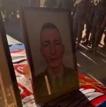 Poslednji ispraćaj Milovana Jovanovića u Bejrutu: Poginuo dva dana pred rođendan, odata počast srpskom heroju - kovčeg prekriven zastavom Srbije (VIDEO)