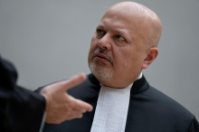 Zaradi obtožb o spolnem nadlegovanju suspendirali glavnega tožilca ICC-ja
