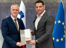 Zaradi pomanjkanja pravosodnih policistov lani preklicanih 3000 privedb zapornikov na sodišča