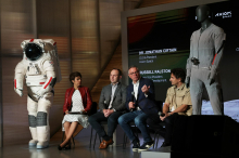 Prada predstavila oblačila za astronavte, ki se bodo podali na Luno