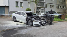 BUKTINJA U ZAGREBU Usred noći izgorio luksuzni Audi A8!