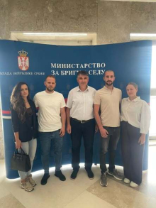 SEOSKE KUĆE ZA JOŠ TRI PORODICE U TRSTENIKU: Zahvaljujući državi Srbiji konačno imaju svoj krov nad glavom