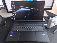 Test ASUS ExpertBook Ultra – poslovni prenosnik, ki je shujšal, ne pa tudi izgubil ambicij