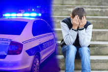Užas u školi u Beogradu! Terali đake da kleče i da im ljube noge, pa sve snimali mobilnim: Isplivali detalji brutalne torture!