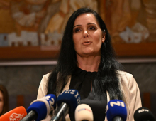 Knovs bo opravil nadzor na policiji v zvezi s podatki v aferi Black Cube