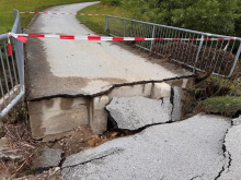 Po nočnem neurju v Žetalah poškodovane ceste, sprožili so se zemeljski plazovi