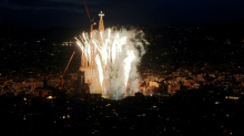 Papst Leo XIV. feiert Messe in Sagrada Família und weiht Jesus-Christus-Turm