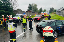 Krieglach: Abbiegemanöver übersehen: Zwei Verletzte bei Auffahrunfall