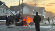 VIDEO Nasilni kaos u Belfastu: Policija koristila vodene topove