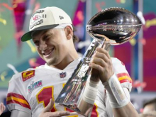 Nov rekord v ligi NFL, Mahomes podaljšal za 63 milijonov dolarjev na leto