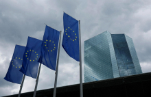 Svet ECB-ja po pričakovanjih zvišal osrednje evrske obrestne mere