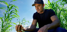 Zac Efron baut auf (und aus) Hanf