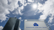 Geldpolitik: Gestiegene Inflation: EZB hebt Zinsen erstmals seit 2023 an