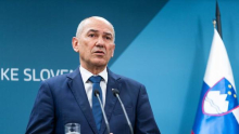 Janša Petrolu & Co. dvignil marže na goriva na rekordno raven
