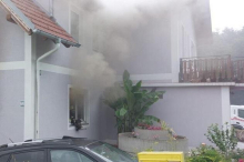 In Dechantskirchen: Ein Hund und eine Katze fielen Küchenbrand zum Opfer