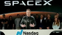 SpaceX sbarca al Nasdaq, Musk suona la campanella a distanza: “Verso Marte e oltre”