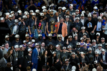 Brunson s predstavo kariere popeljal New York do prvega naslova po 53 letih