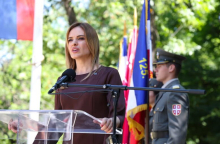 DANAS SE POKLANJAMO SENIMA NAŠIH JUNAKA! Ministarka Stamenkovski poslala jaku poruku na godišnjicu okončanja bitke na Košarama